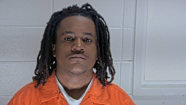 Mugshot of JAYLON BREON SMITH