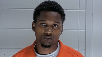 Mugshot of ARMANI LA'PATRICK BELL