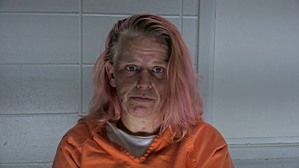 Mugshot of ALICIA LYNN SMITH