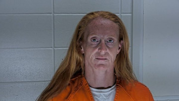 Mugshot of PRECIOUS WARDEN