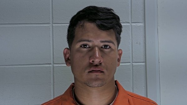 Mugshot of GABRIEL PEREIRA-BRACHO