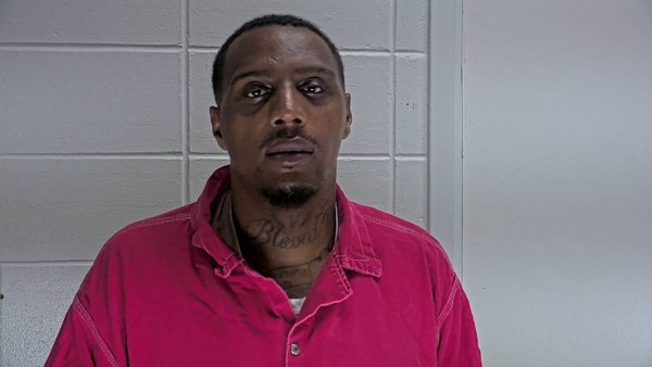 Mugshot of TRAVARIS DAQUAN GARDNER