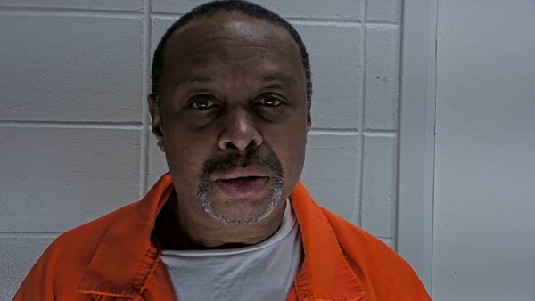 Mugshot of DEXTER C FULTON