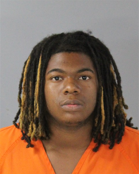 Mugshot of KEMARRION DESHAUN BEALE