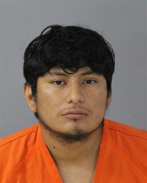 Mugshot of MAYNOR ELIU ROBLERO-RAMOS