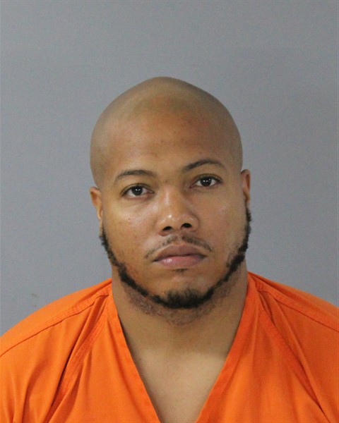 Mugshot of KENDREBIUS MARTACUS MIGGINS