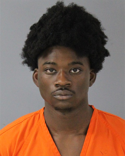 Mugshot of JAQUAVEOUS DANTREZ LEVY