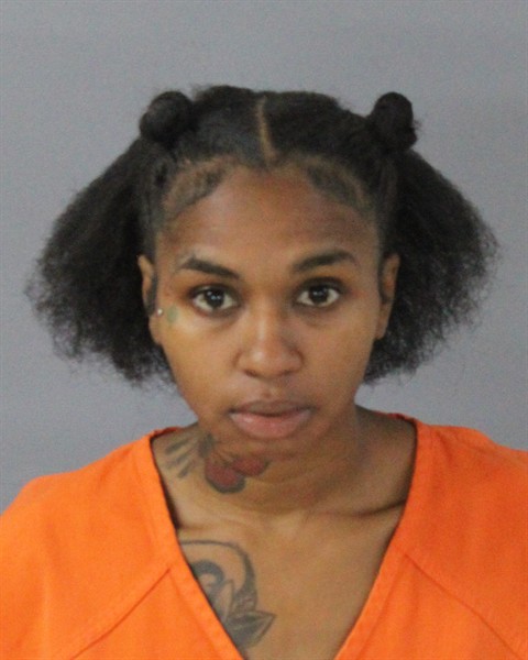 Mugshot of JALIA MONAY NICHOLSON
