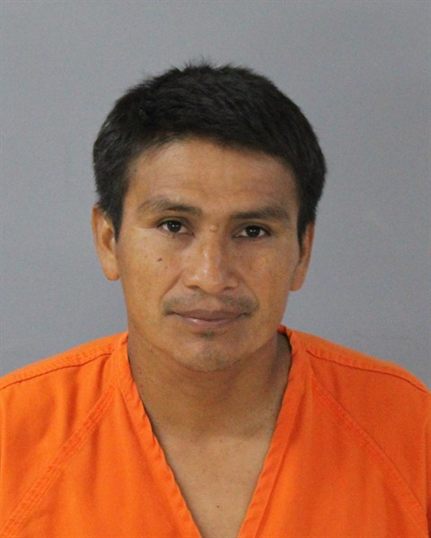 Mugshot of ELVIS VALDEZ-ESTRADA