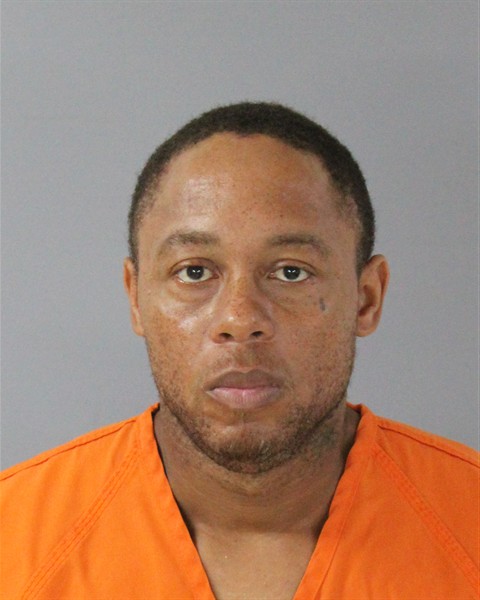 Mugshot of GERALD DWAYNE LEWIS