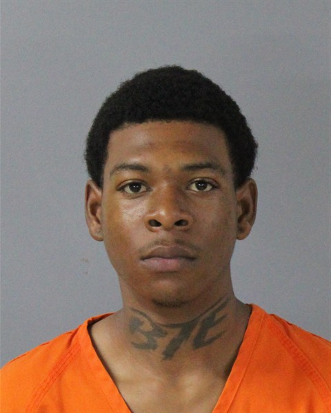 Mugshot of DAKARIOUS JAQUAN CLANTON