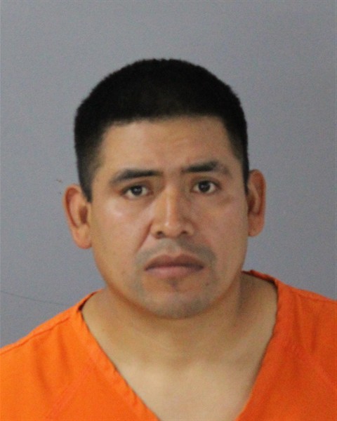 Mugshot of NOE SALVADOR-OROZCO