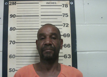 Mugshot of LARRY D SUDDUTH