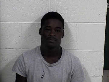 Mugshot of JAYLAN DEON WALTON