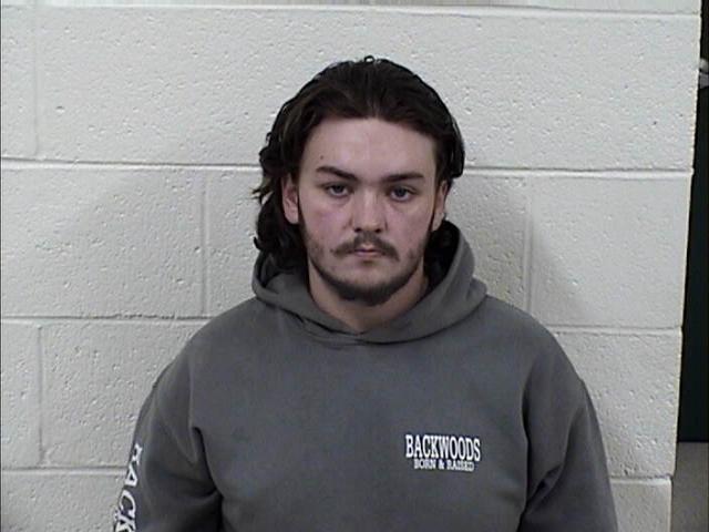 Mugshot of GAVIN TRENT HILL