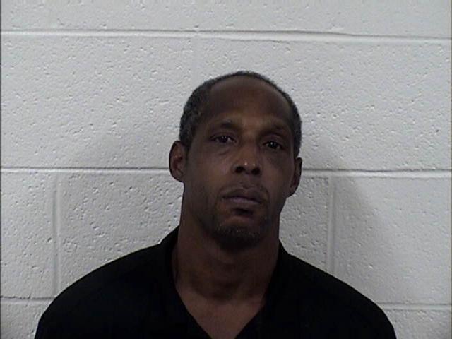 Mugshot of LEON ROSS