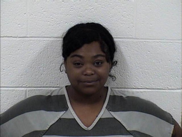 Mugshot of ERIUNNA NATORIA FONDREN