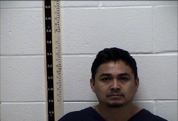 Mugshot of KELVIN EDEHILSO HERNANDEZ-MOZ
