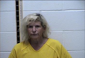 Mugshot of HEATHER KATHLEEN PETTERSEN