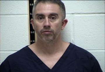 Mugshot of MITCHELL VANCE TOON