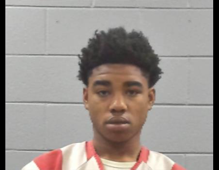Mugshot of TAESHON ROBINSON