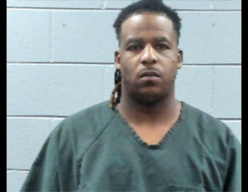 Mugshot of DAVONTE BROWN
