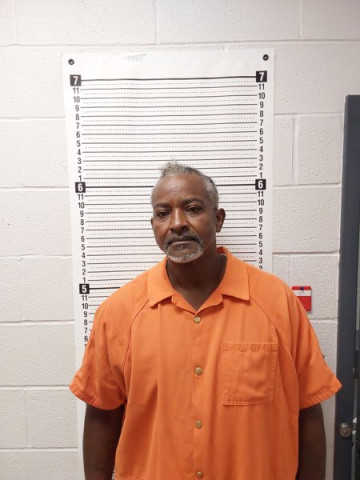 Mugshot of GARY GLENN SAULSBERRY