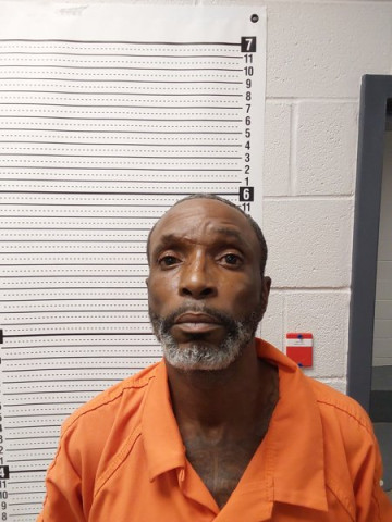 Mugshot of DERRICK SHAW