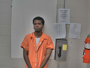 Mugshot of MARCUS DESHAWN SMITH