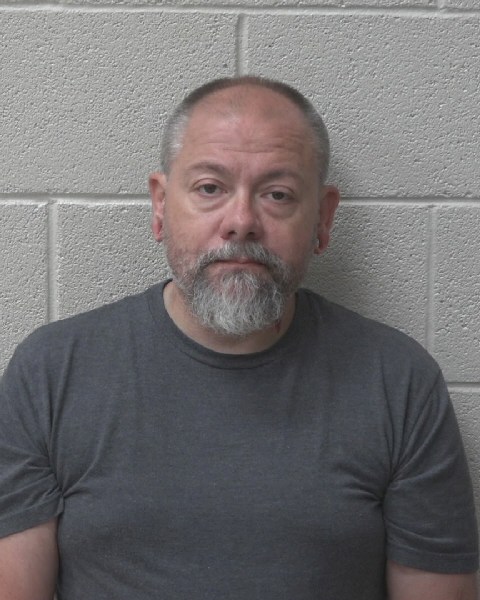 Mugshot of ROGER LEE DISHMOND