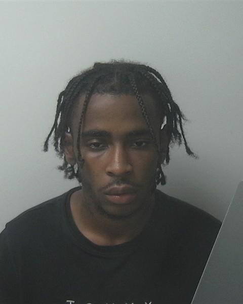 Mugshot of QUAMAINE WRIGHTON