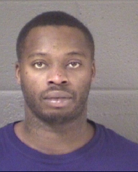 Mugshot of QUIANTE DESEAN BROWN