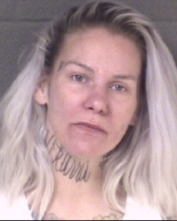 Mugshot of COURTNEY MARIE MACMAIN