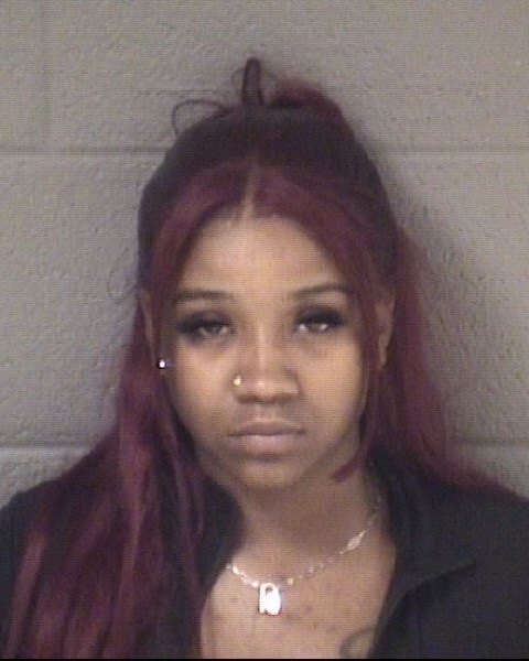 Mugshot of TIARA SHUNTAE DAVIS