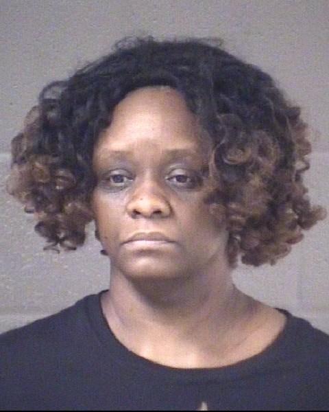 Mugshot of TARANTHEA LYNN CARSON