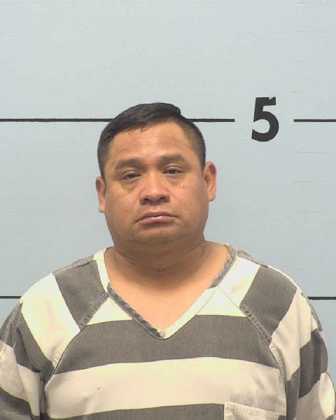 Mugshot of SANTOS TOMAS TECUM