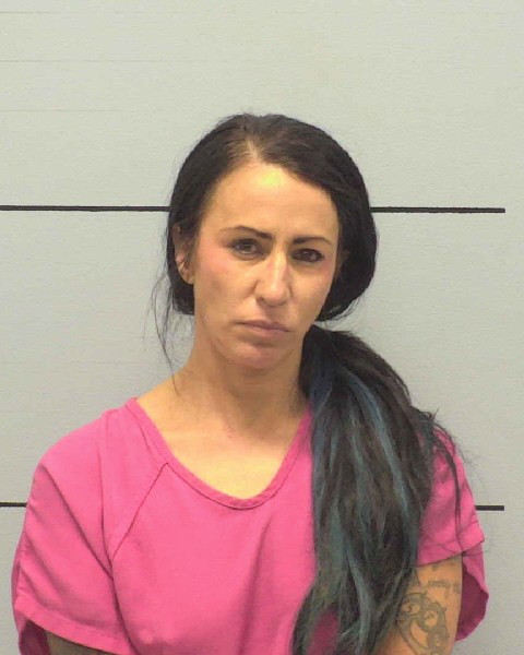 Mugshot of JENNIFER NICOLE HALSTEAD