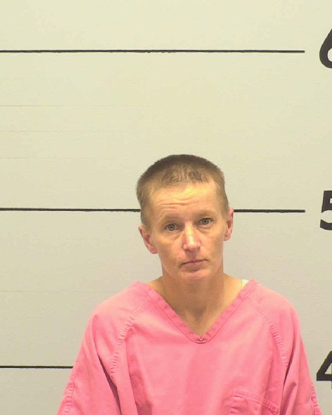 Mugshot of JENNIFER FAYE PUTNAM