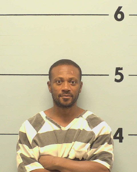 Mugshot of TYWON MADDOX