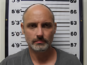 Mugshot of JUSTIN HENRY HAMMOND