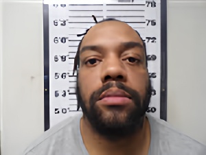 Mugshot of SHIHEEM JERMAIN ROBINSON
