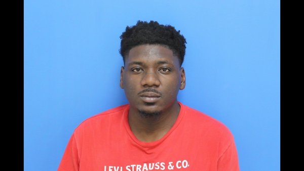 Mugshot of Shydarieune Carlos Mccullough