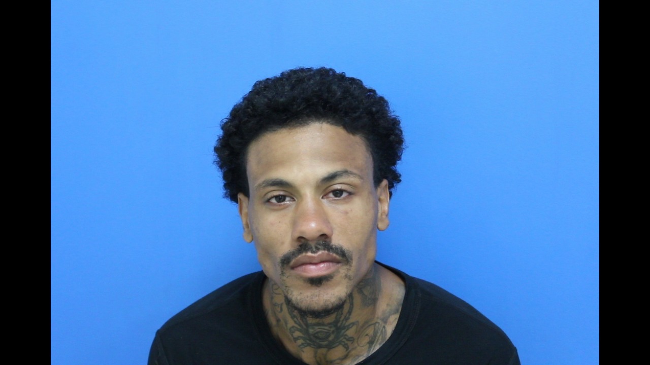 Mugshot of Shane Tyrell Stenson