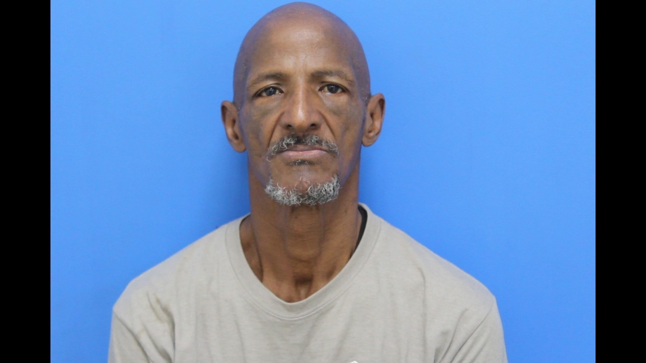 Mugshot of Thomas Lee Izard