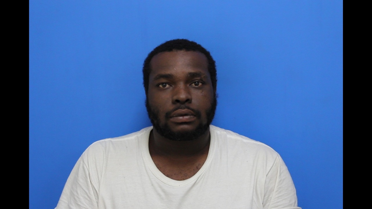 Mugshot of Dmell Donta Covington