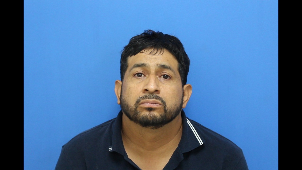 Mugshot of Miguel Velazquez-uribe