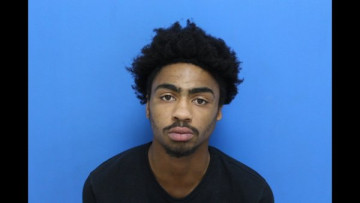Mugshot of Deandre Edward Moore