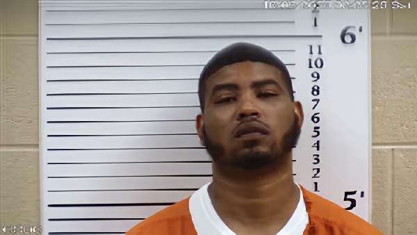 Mugshot of Cortez Lattimore