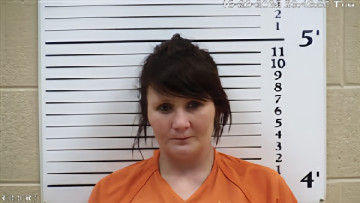 Mugshot of Brittany Elaine Loudermilk