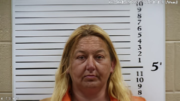 Mugshot of Amanda Lee Edmondson